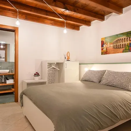 דירה Anniusca Nest *