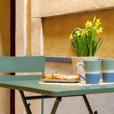 Anniusca Nest Apartament *