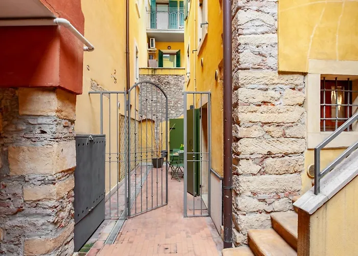 Apartman Anniusca Nest *